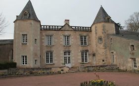 Le Logis De La Foret Sainte-verge